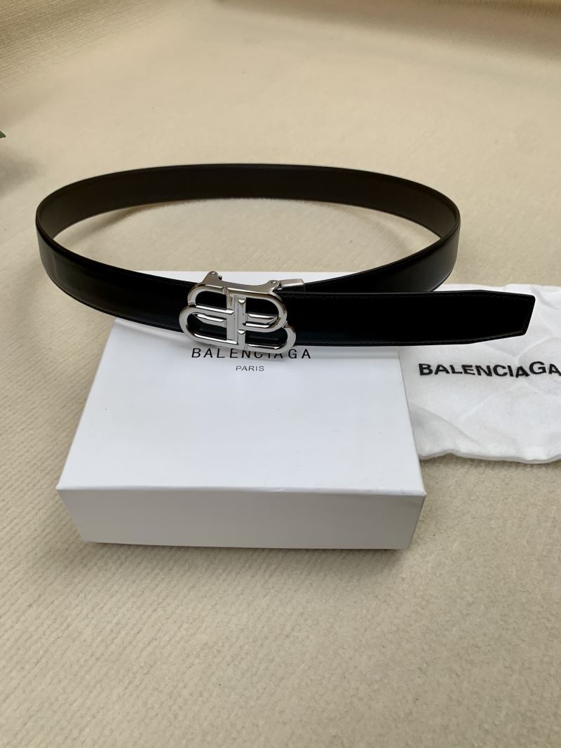 BALENCIAGA